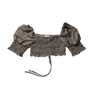 Black and White Puff Sleeve Crop Top